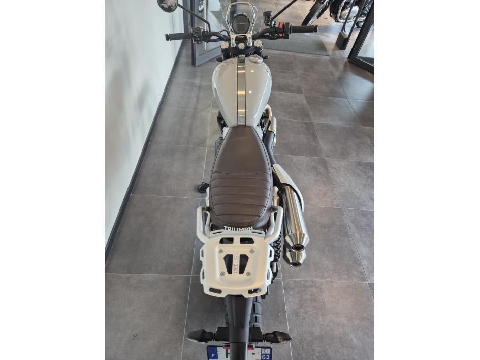 TRIUMPH SCRAMBLER 1200