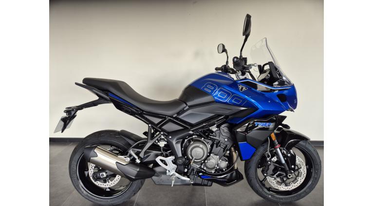 TRIUMPH TIGER 800 SPORT